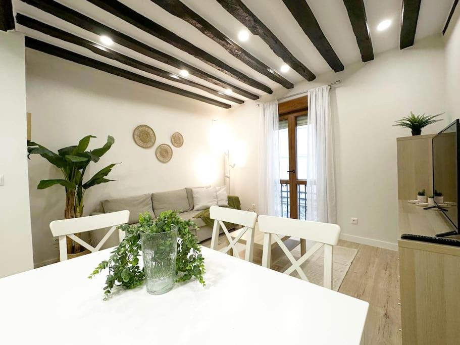 Apartamento De Diseno En Laredo Centro Екстер'єр фото