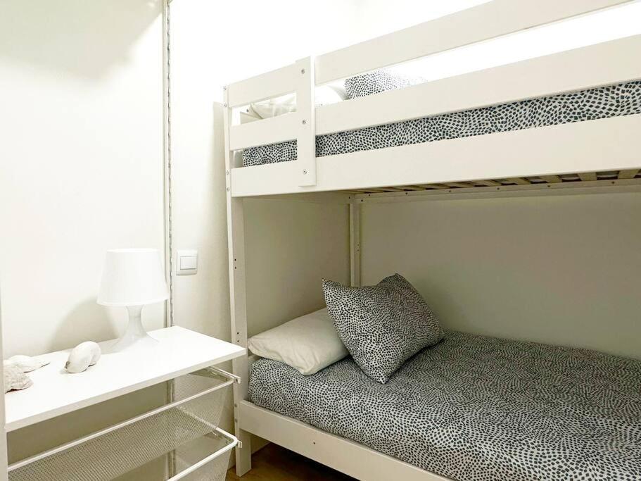 Apartamento De Diseno En Laredo Centro Екстер'єр фото