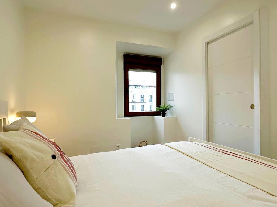 Apartamento De Diseno En Laredo Centro Екстер'єр фото