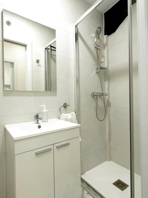 Apartamento De Diseno En Laredo Centro Екстер'єр фото